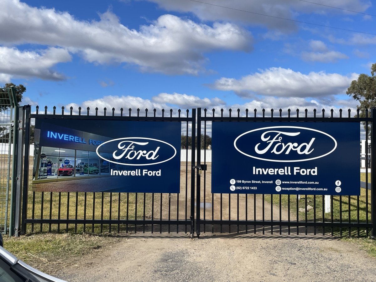 signage & vehicles